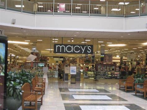 Macy's Allentown pa store hours